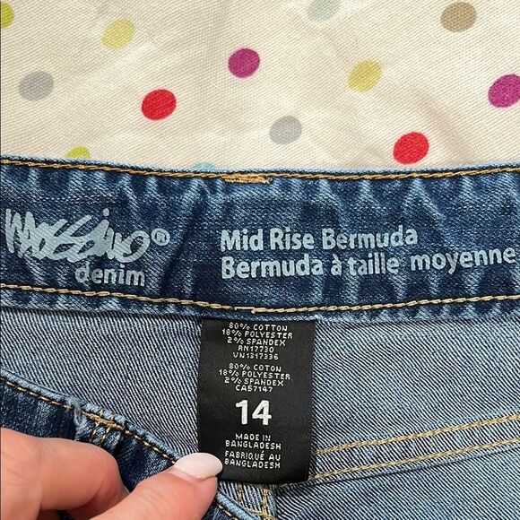 Mossimo Supply Co. Mid Rise Bermuda Denim Shorts - Picture 2 of 6